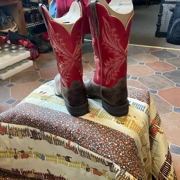 Ariat Red and Brown Heeled Boots - Picture 11 of 12